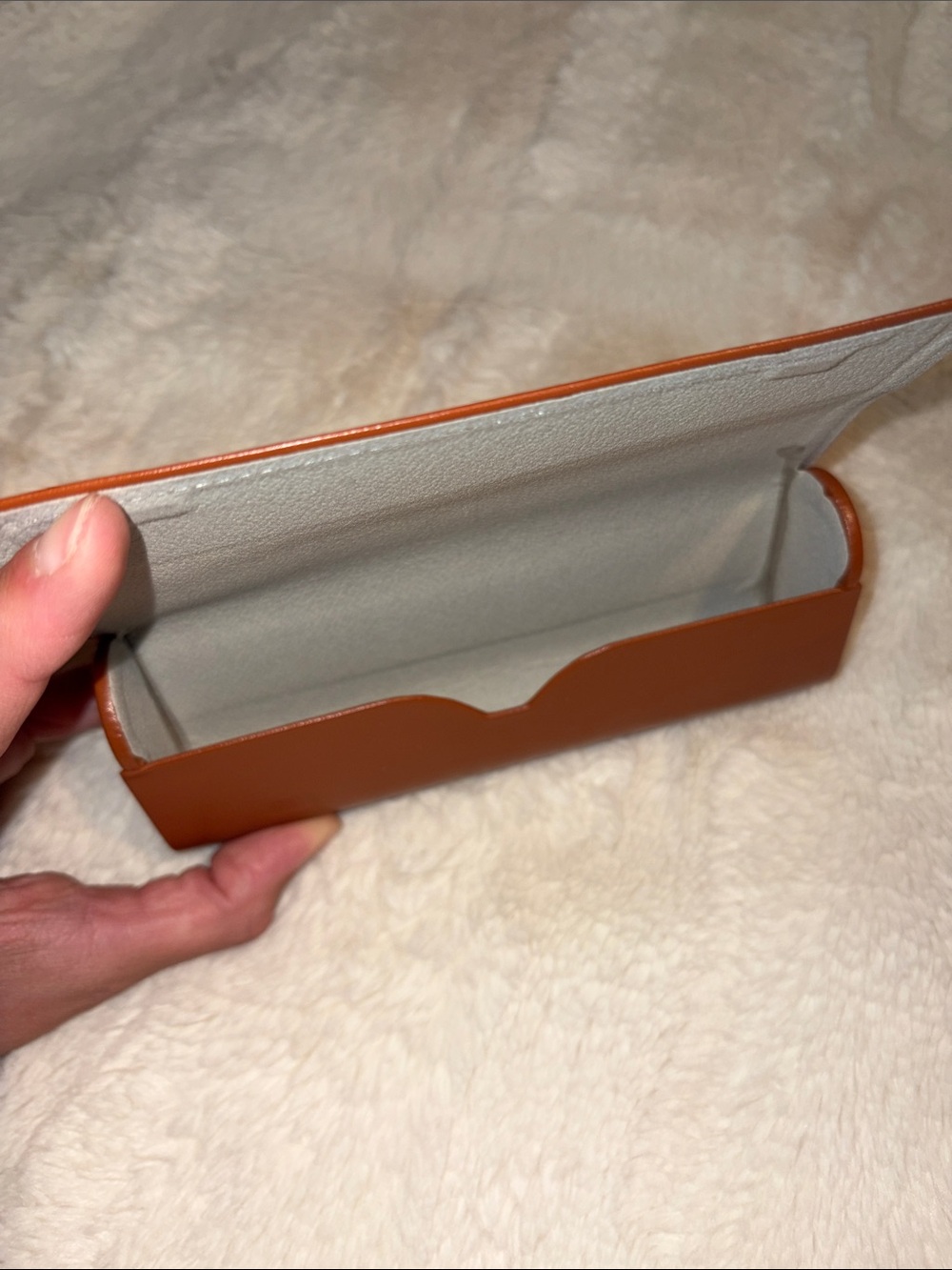 NEW- Sadle Leather Glasses Case - Picture 5 of 5